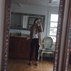 Meet your Posher, Brianna